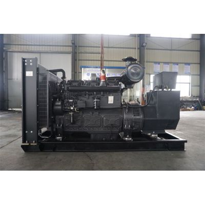 200kw凱普柴油發(fā)電機組-凱普6缸柴油機KP227H柴油發(fā)電機組,缸徑/行程：135/150mm,柴油發(fā)電機組水冷發(fā)動機功率227KW,柴油發(fā)電機組配套馬拉松斯坦福發(fā)電機。廠價直銷歡迎選購：13773399855。