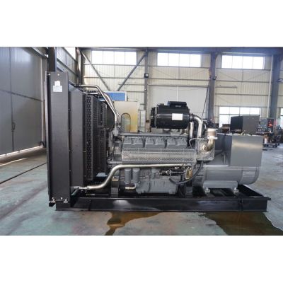 工廠直銷400KW柴油發(fā)電機(jī)，品牌有廣西玉柴、無(wú)錫動(dòng)力、威曼、通柴等柴油發(fā)電機(jī)組。廠價(jià)直銷歡迎選購(gòu)：13773399855。