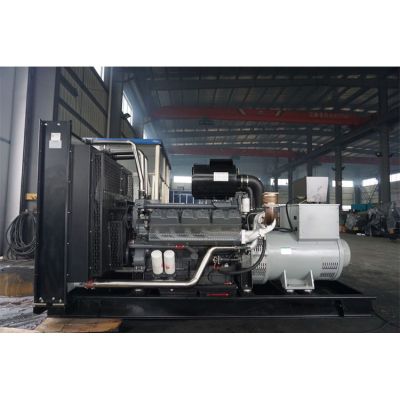 700kw無錫動力柴油發(fā)電機組-無錫動力12缸柴油機WX287TAD68柴油發(fā)電機組,缸徑/行程：138/160mm,柴油發(fā)電機組水冷發(fā)動機功率750KW,柴油發(fā)電機組配套馬拉松斯坦福發(fā)電機。廠價直銷歡迎選購：13773399855。