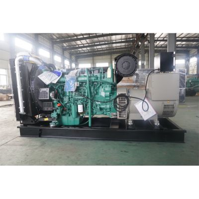 350kw沃爾沃柴油發(fā)電機組-沃爾沃6缸柴油機TAD1344GE柴油發(fā)電機組,缸徑/行程：131/150mm,柴油發(fā)電機組水冷發(fā)動機功率361KW,柴油發(fā)電機組配套馬拉松斯坦福發(fā)電機。廠價直銷歡迎選購：13773399855。