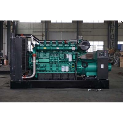 700kw玉柴柴油發(fā)電機組-玉柴6缸柴油機YC6C1020-D31柴油發(fā)電機組,缸徑/行程：200/210mm,柴油發(fā)電機組水冷發(fā)動機功率748KW,柴油發(fā)電機組配套馬拉松斯坦福發(fā)電機。廠價直銷歡迎選購：13773399855。