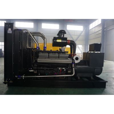 400kw康沃柴油發(fā)電機(jī)組-康沃12缸柴油機(jī)KW25G610D2柴油發(fā)電機(jī)組,缸徑/行程：135/150mm,柴油發(fā)電機(jī)組水冷發(fā)動(dòng)機(jī)功率445KW,柴油發(fā)電機(jī)組配套馬拉松斯坦福發(fā)電機(jī)。廠價(jià)直銷歡迎選購(gòu)：13773399855。