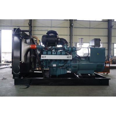 200kw斗山大宇柴油發(fā)電機(jī)組-斗山大宇6缸柴油機(jī)DP086LA柴油發(fā)電機(jī)組,缸徑/行程：111/139mm,柴油發(fā)電機(jī)組水冷發(fā)動(dòng)機(jī)功率224KW,柴油發(fā)電機(jī)組配套馬拉松斯坦福發(fā)電機(jī)。廠價(jià)直銷(xiāo)歡迎選購(gòu)：13773399855。